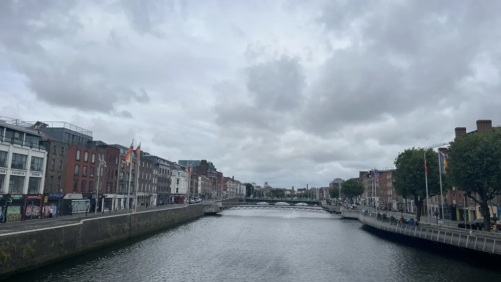 Senandung Kebebasan dari Dublin