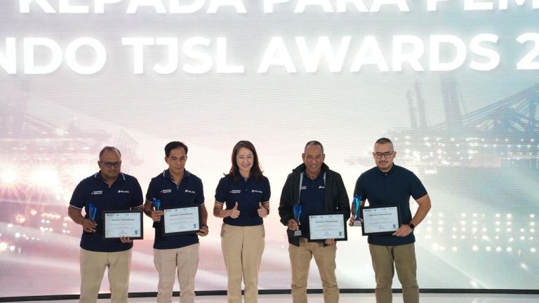Program Desa Pesisir Hingga Beasiswa Raih Penghargaan di Pelindo TJSL Award